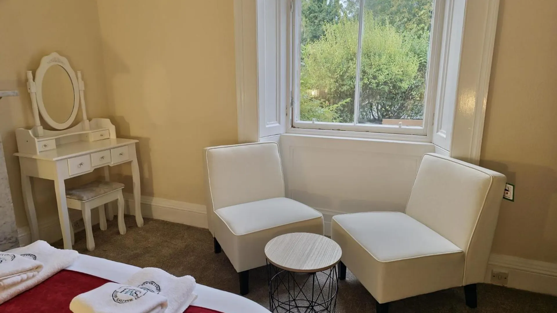 The Kew Rooms Edinburgh 0*,